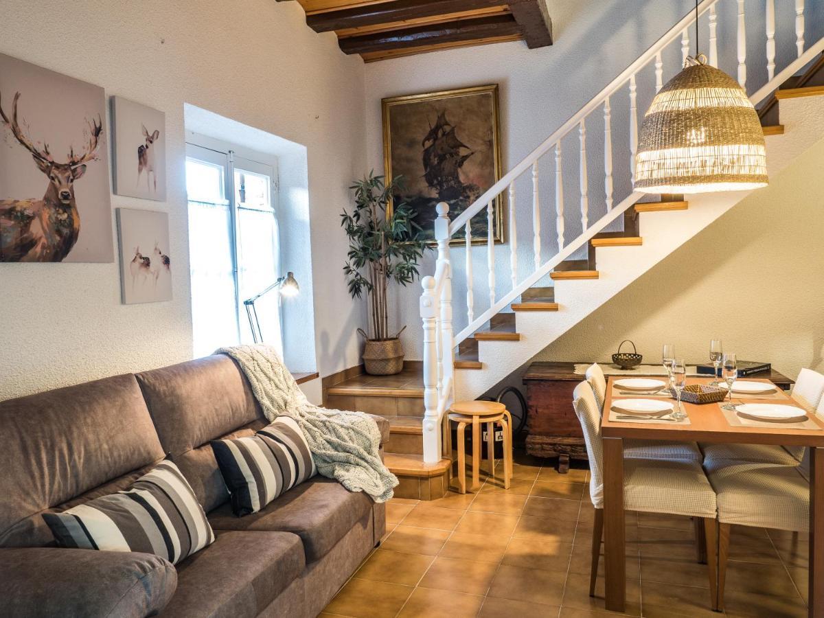 Acogedor Apartamento Entre Montanas Sant Corneli Exterior foto